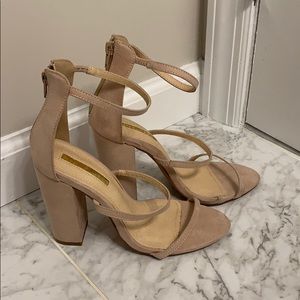 Liliana beige heel sandals